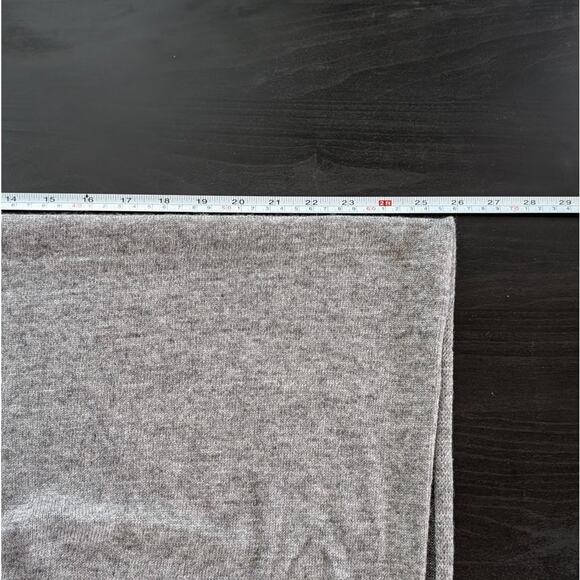 Namsar Gray Cashmere Handmade Asymmetric Length Poncho Sweater Shawl, One Size - Picture 6 of 6